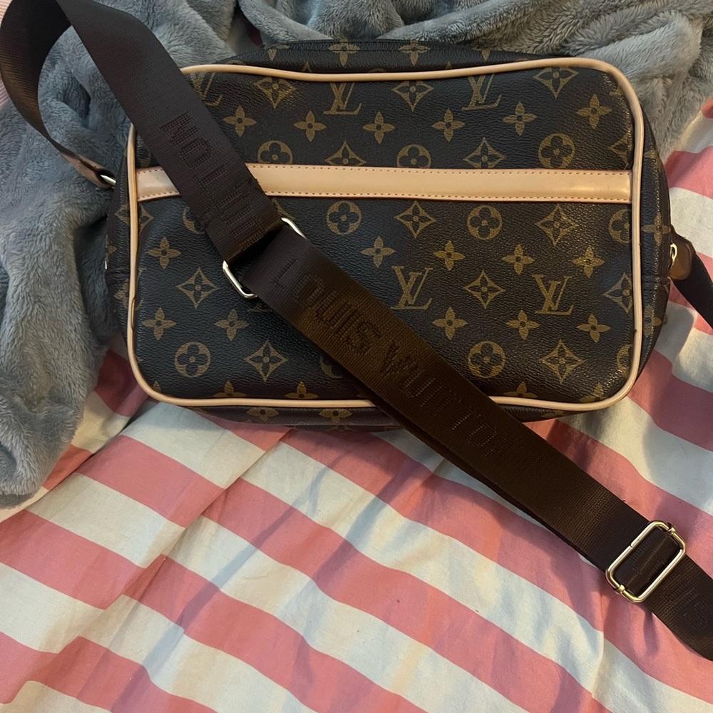 Louis Vuitton Brown Monogram crossbody Bag